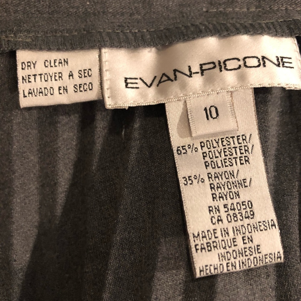 Evan-Picone Gray Pleated Skirt - Picture 5 of 5